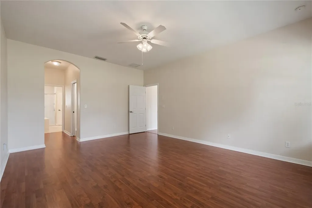 9651 Spring Lake Drive Clermont FL 34711