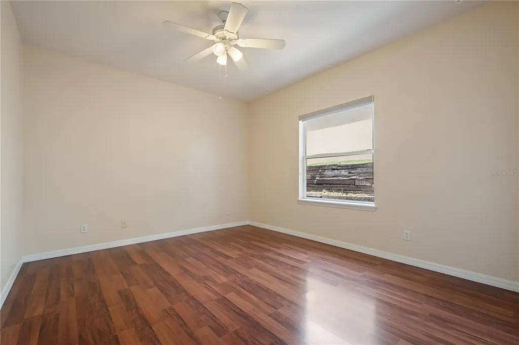 9651 Spring Lake Drive Clermont FL 34711