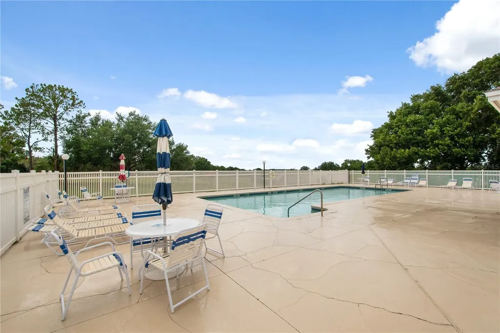 9651 Spring Lake Drive Clermont FL 34711