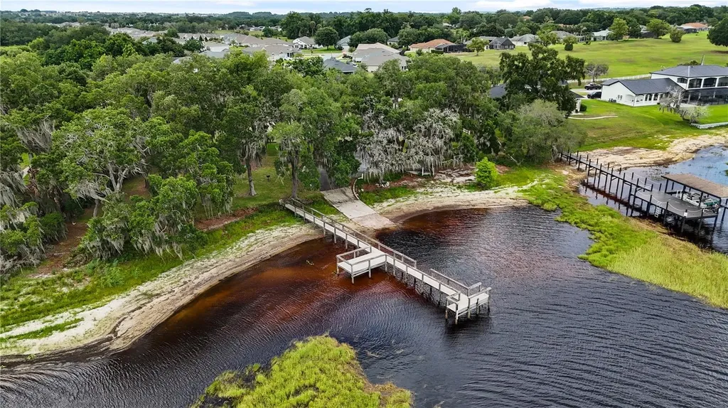 9651 Spring Lake Drive Clermont FL 34711