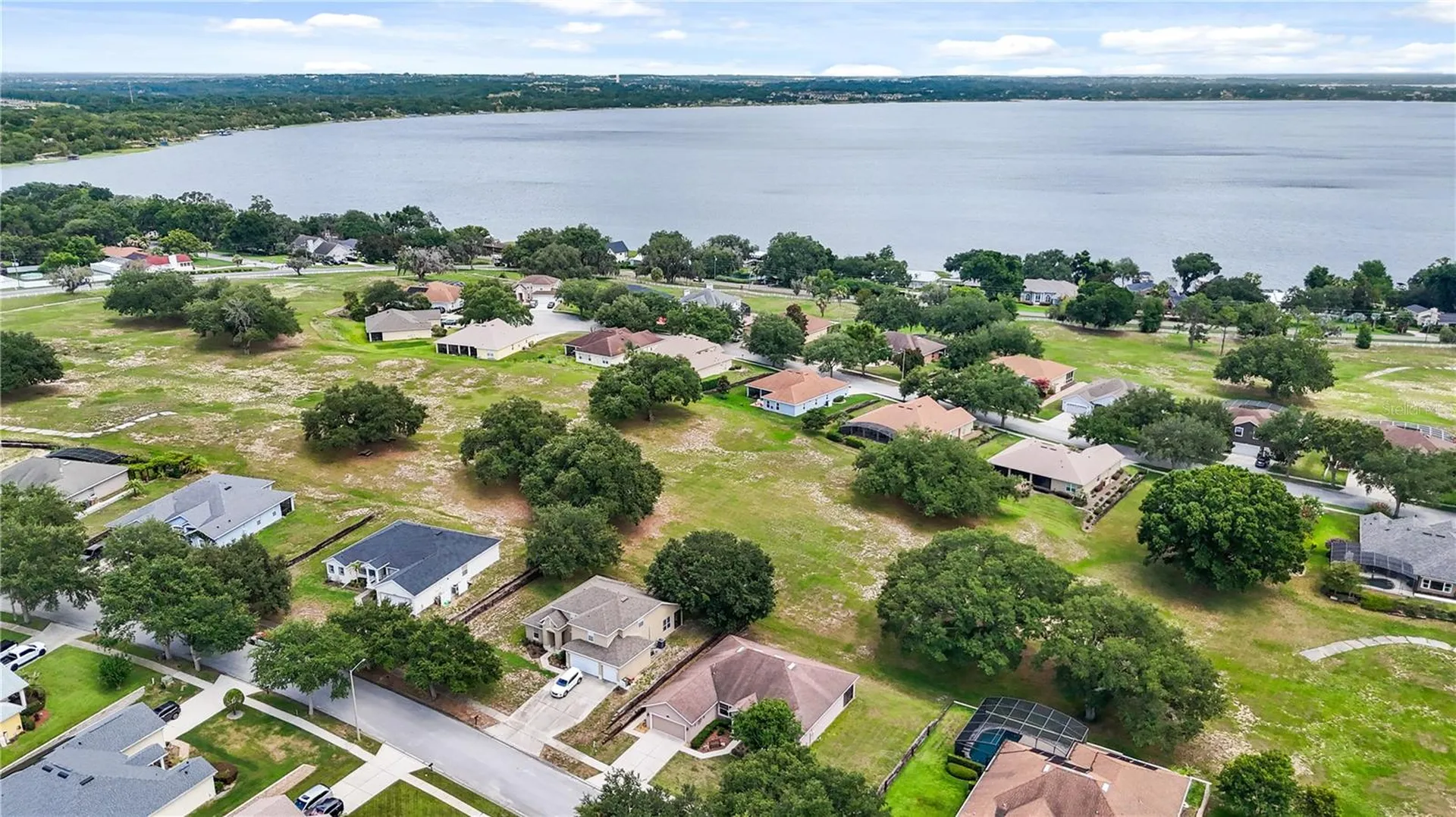 9651 Spring Lake Drive Clermont FL 34711