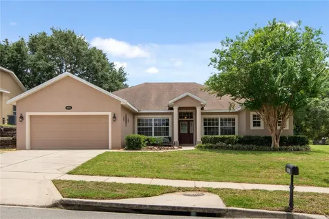 9651 Spring Lake Drive Clermont FL 34711
