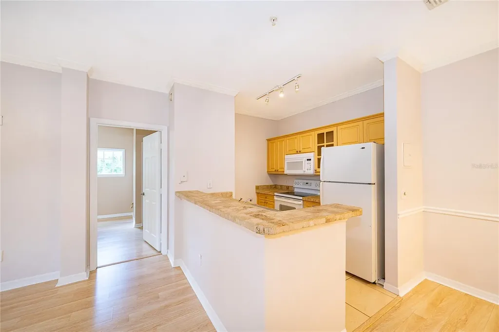3589 Conroy Road Orlando FL 32839