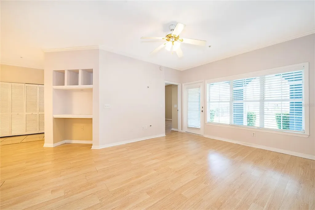 3589 Conroy Road Orlando FL 32839
