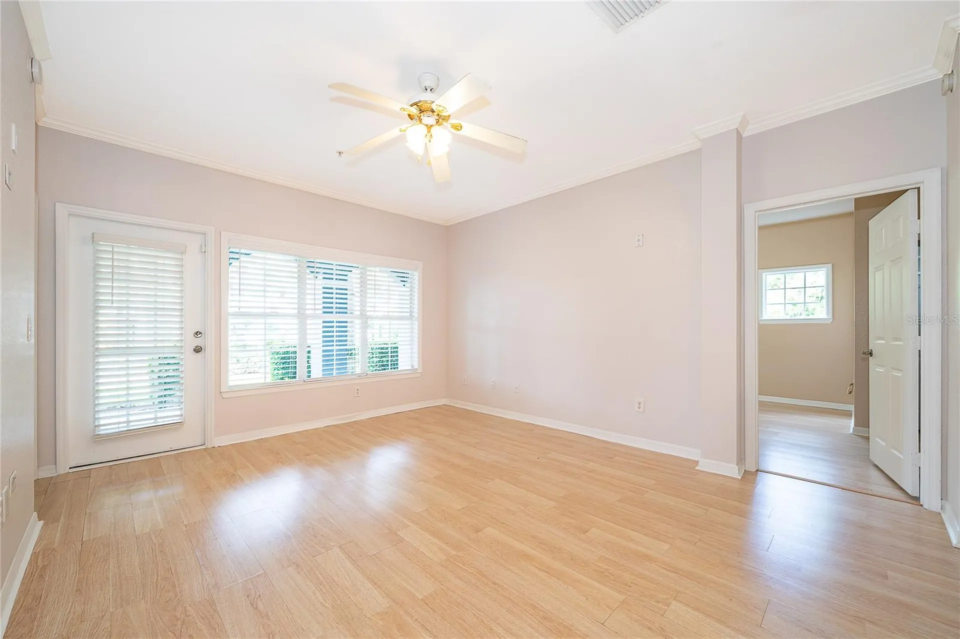 3589 Conroy Road Orlando FL 32839