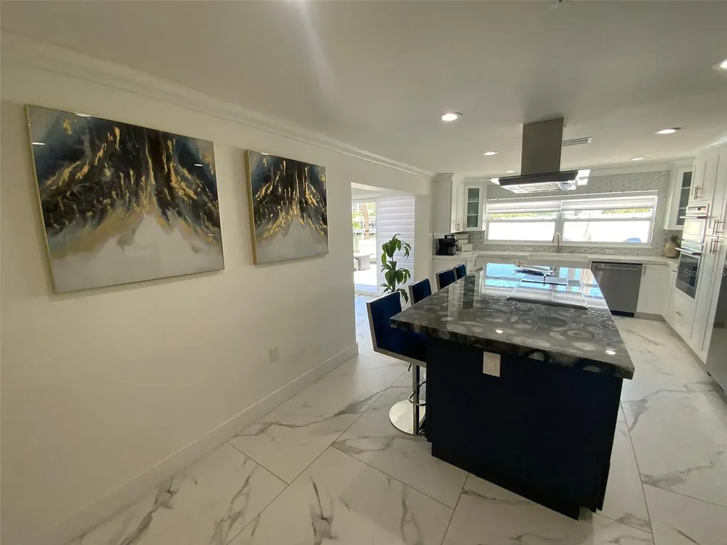 320 Harbor Passage Clearwater Beach FL 33767