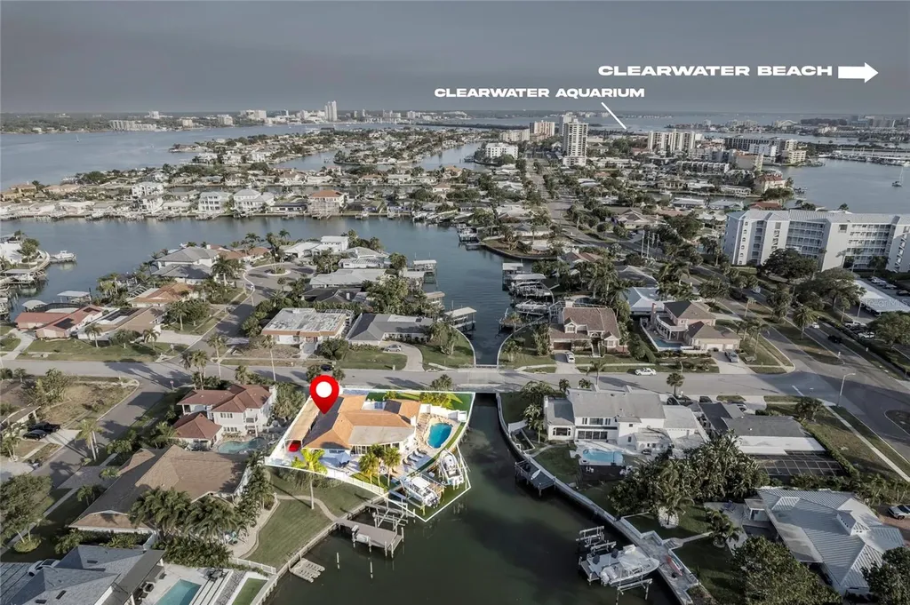 320 Harbor Passage Clearwater Beach FL 33767
