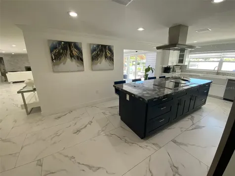 320 Harbor Passage Clearwater Beach FL 33767
