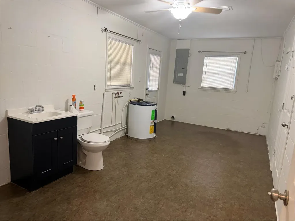 8009 Paulson Lane Tampa FL 33617