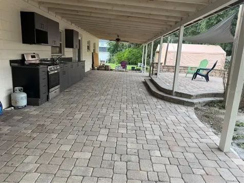 8009 Paulson Lane Tampa FL 33617