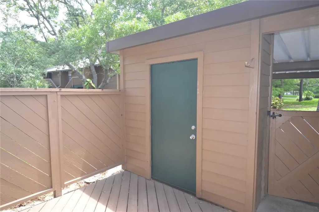 605 Lennox Road W Palm Harbor FL 34683