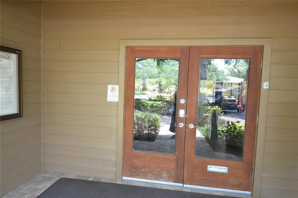 605 Lennox Road W Palm Harbor FL 34683
