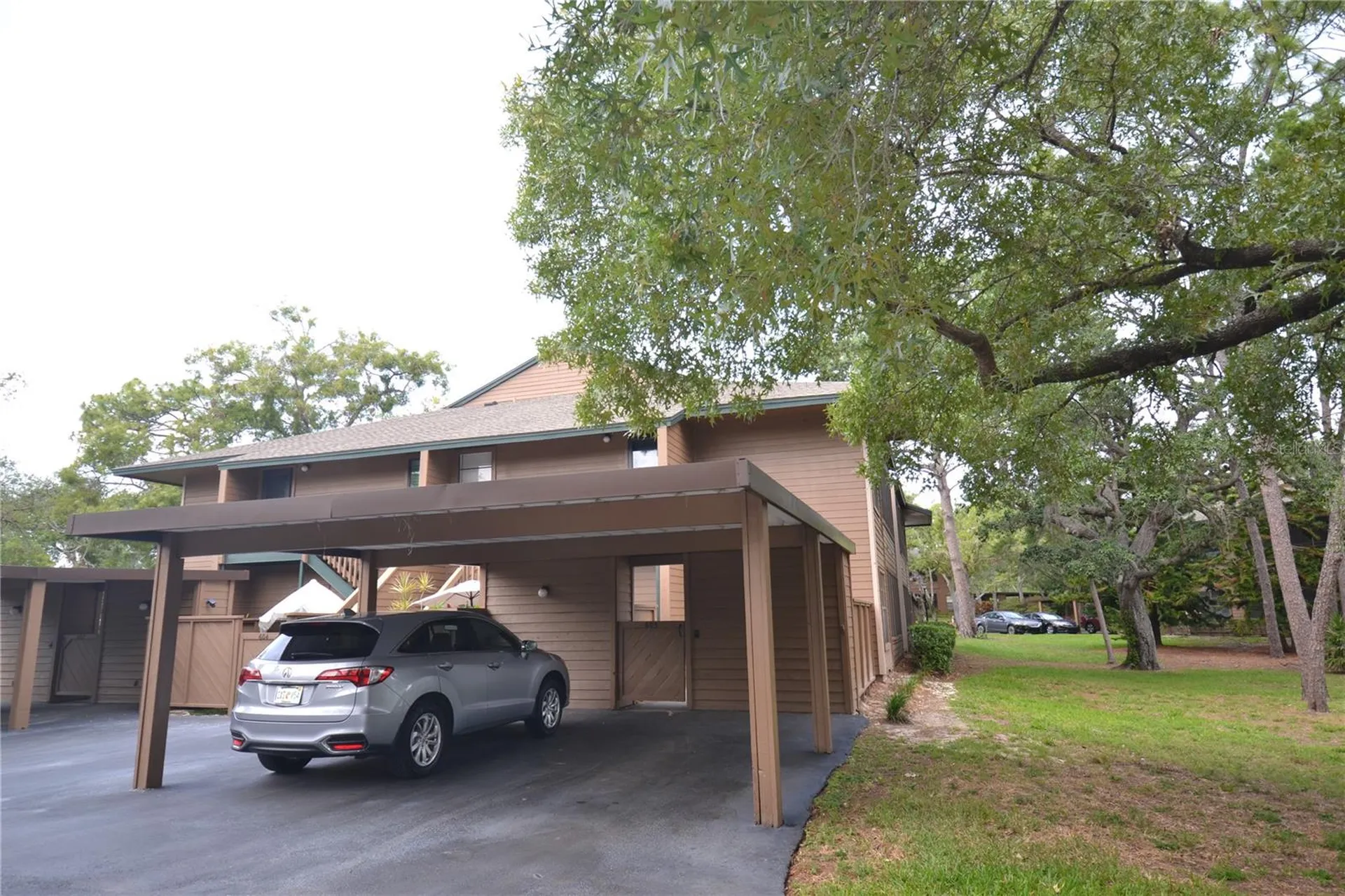 605 Lennox Road W Palm Harbor FL 34683