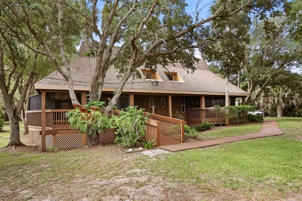 6235 Treetop Drive Melbourne Beach FL 32951