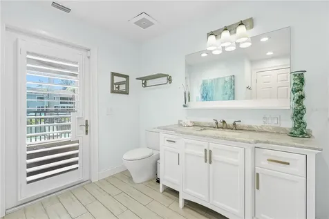 662 Apalachee Circle NE St Petersburg FL 33702