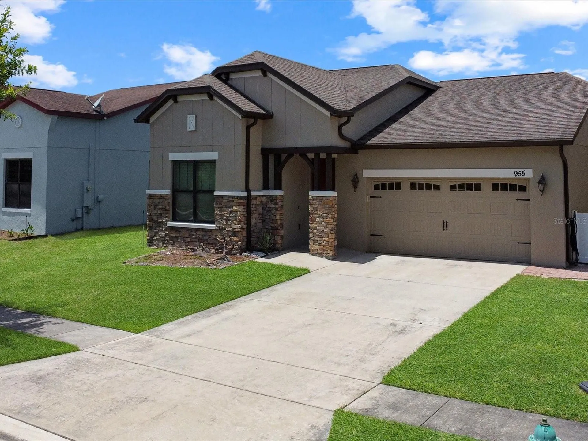 955 La Mirada Court Kissimmee FL 34744