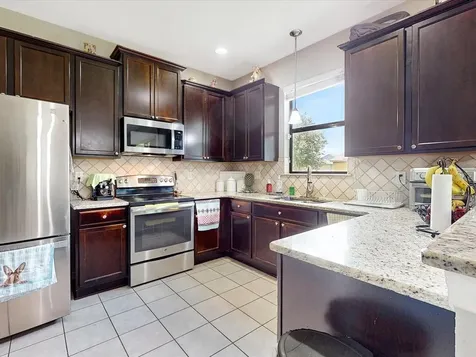 955 La Mirada Court Kissimmee FL 34744