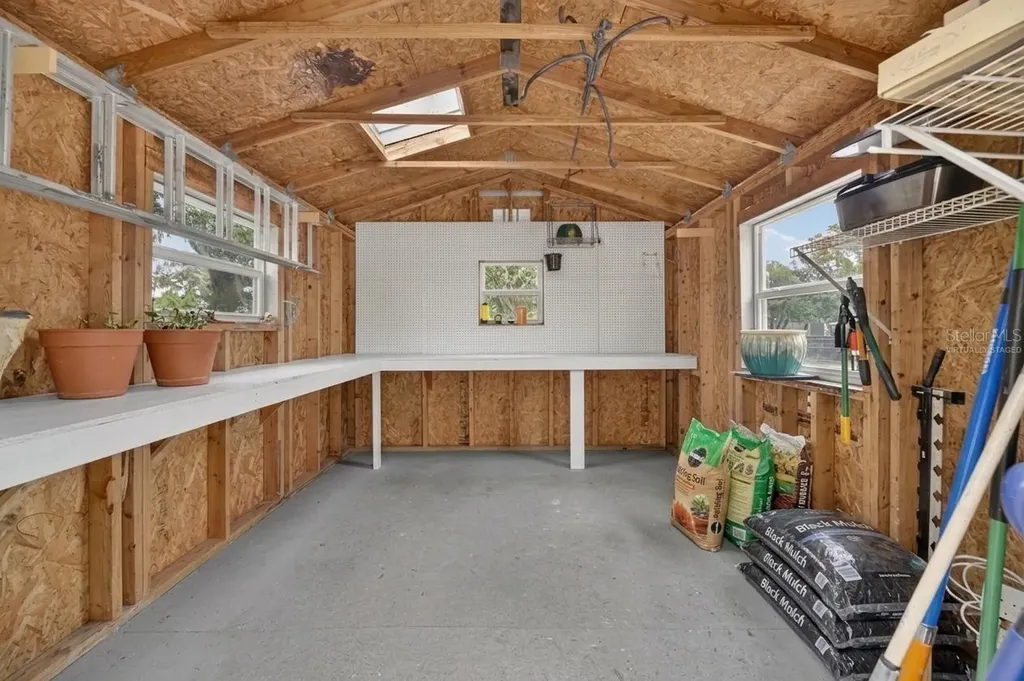 2715 Little Road Valrico FL 33596
