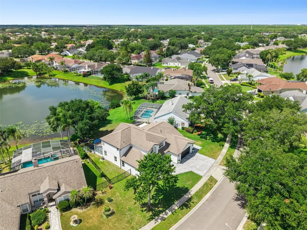 14324 Lord Barclay Drive Orlando FL 32837