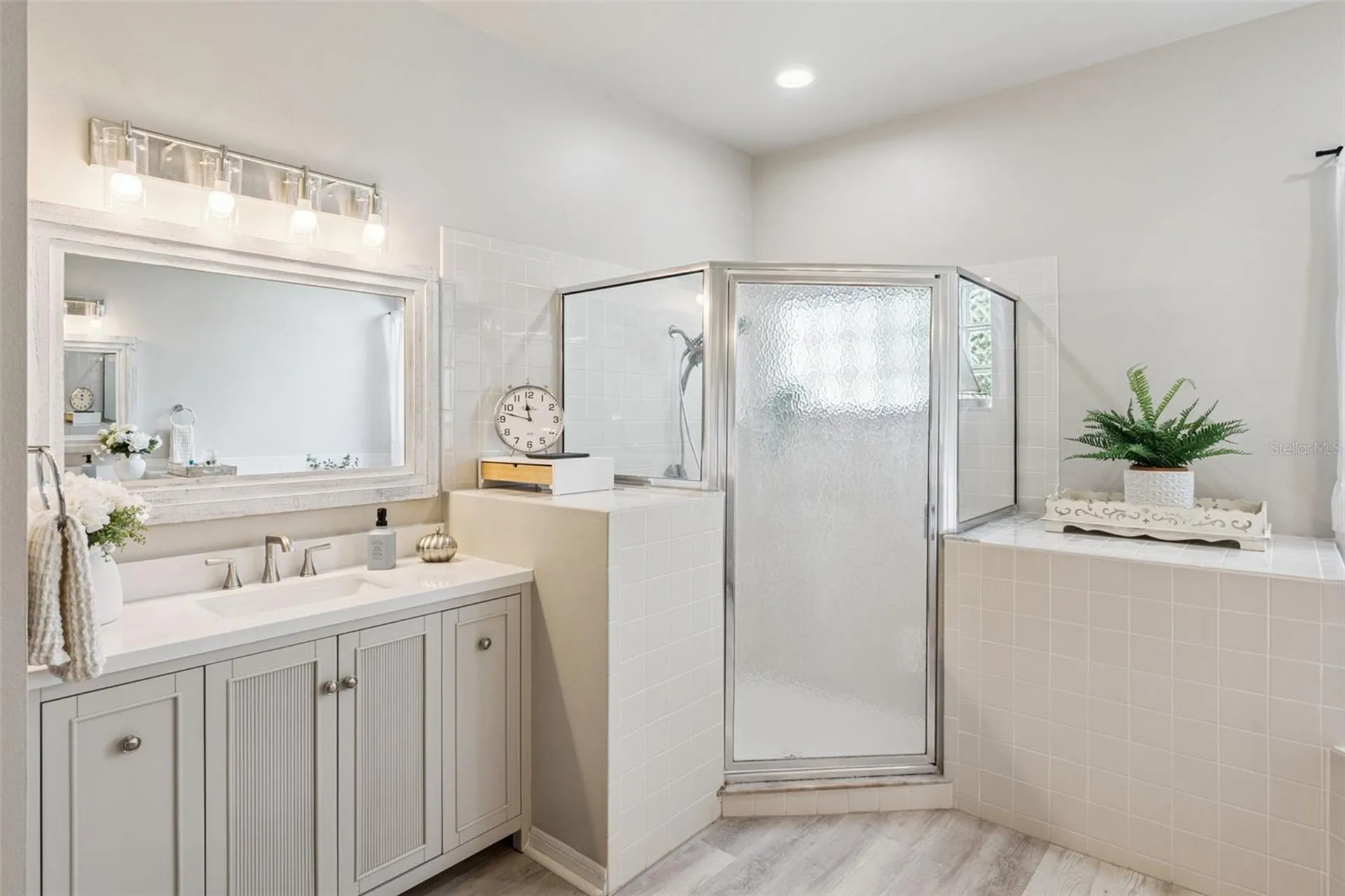 14324 Lord Barclay Drive Orlando FL 32837