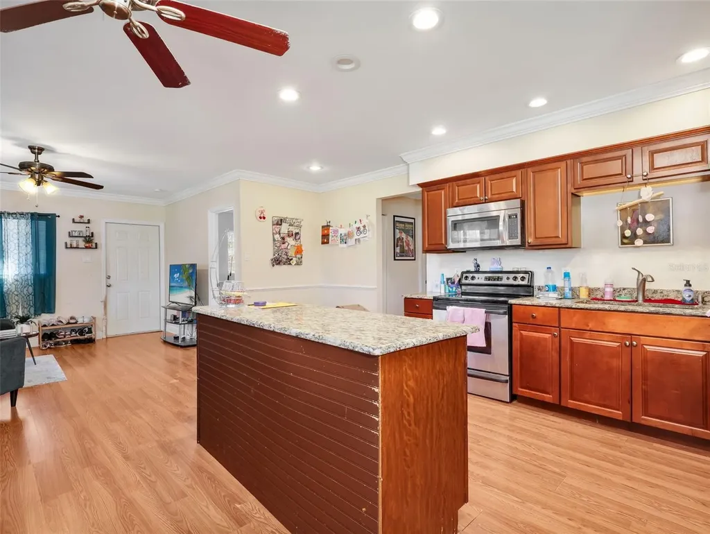 5211 Maple Lane Naples FL 34113
