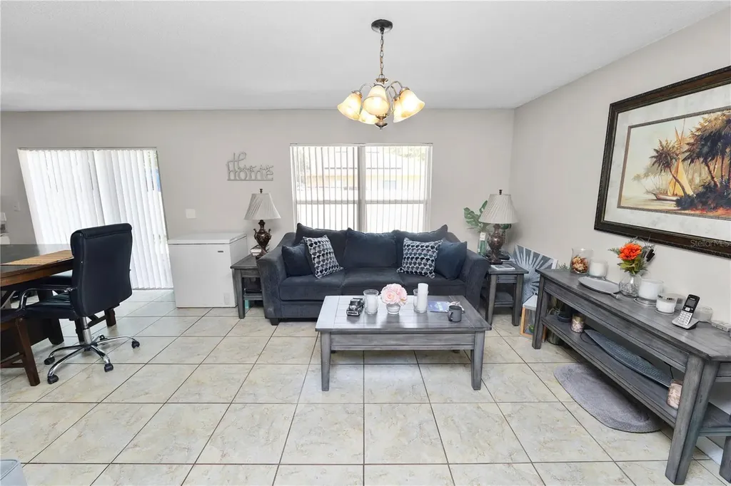 437 Dove Drive Poinciana FL 34759