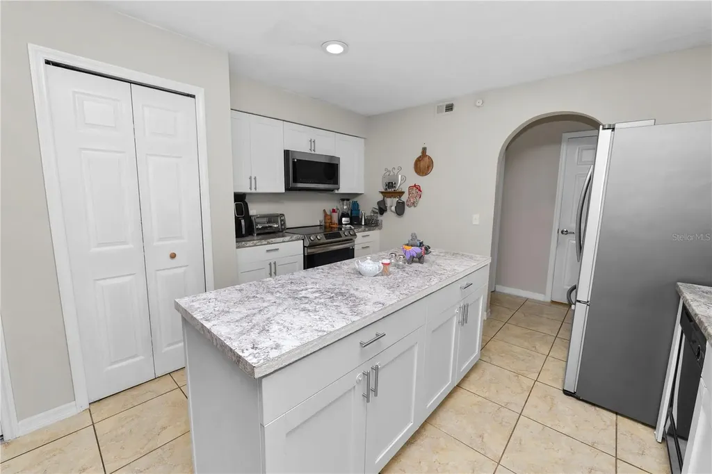 437 Dove Drive Poinciana FL 34759