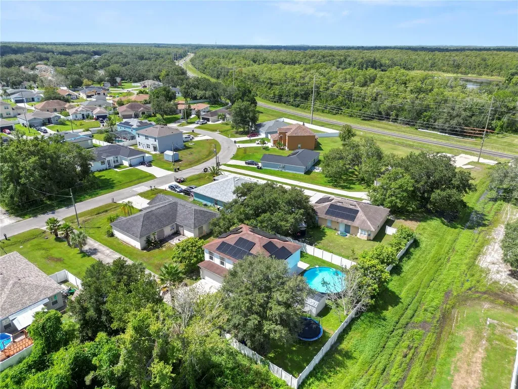 437 Dove Drive Poinciana FL 34759