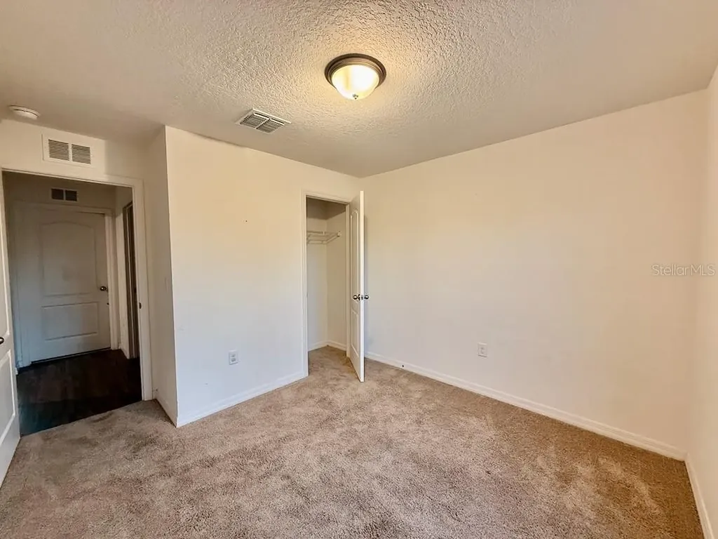 1740 Chatham Green Circle Ruskin FL 33570