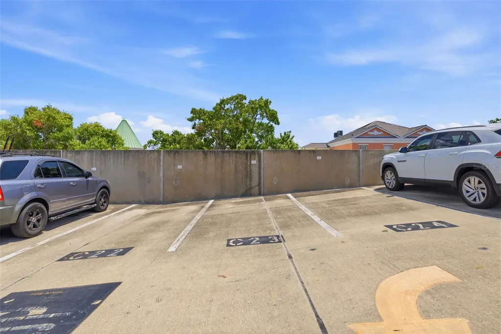 520 S Armenia Avenue Tampa FL 33609