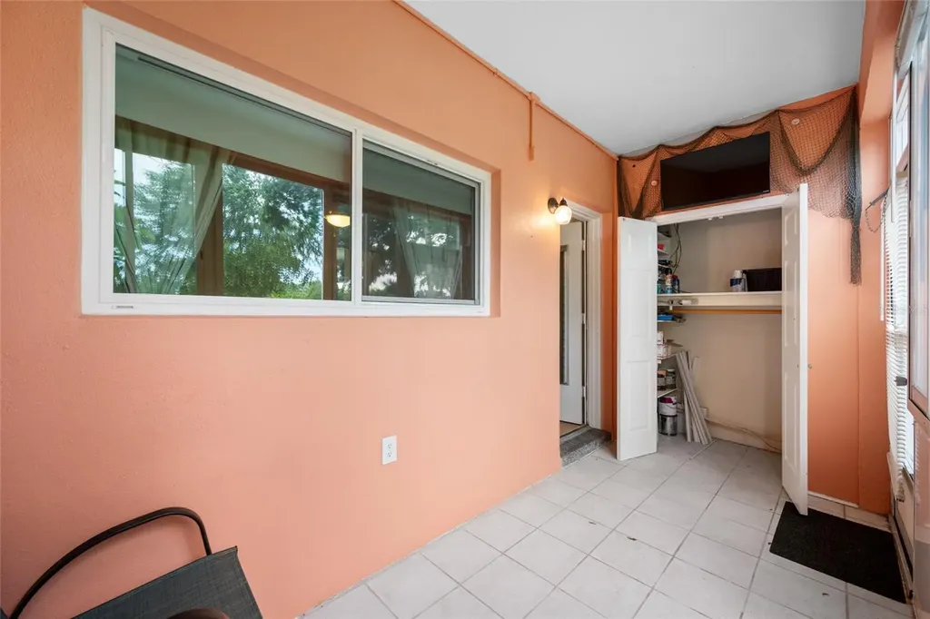 8075 112th Street Seminole FL 33772