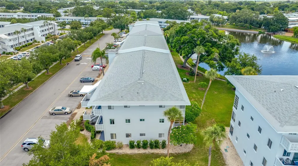8075 112th Street Seminole FL 33772