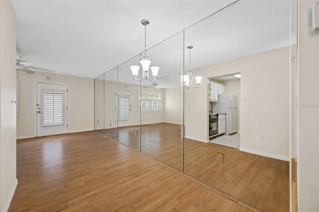 8075 112th Street Seminole FL 33772