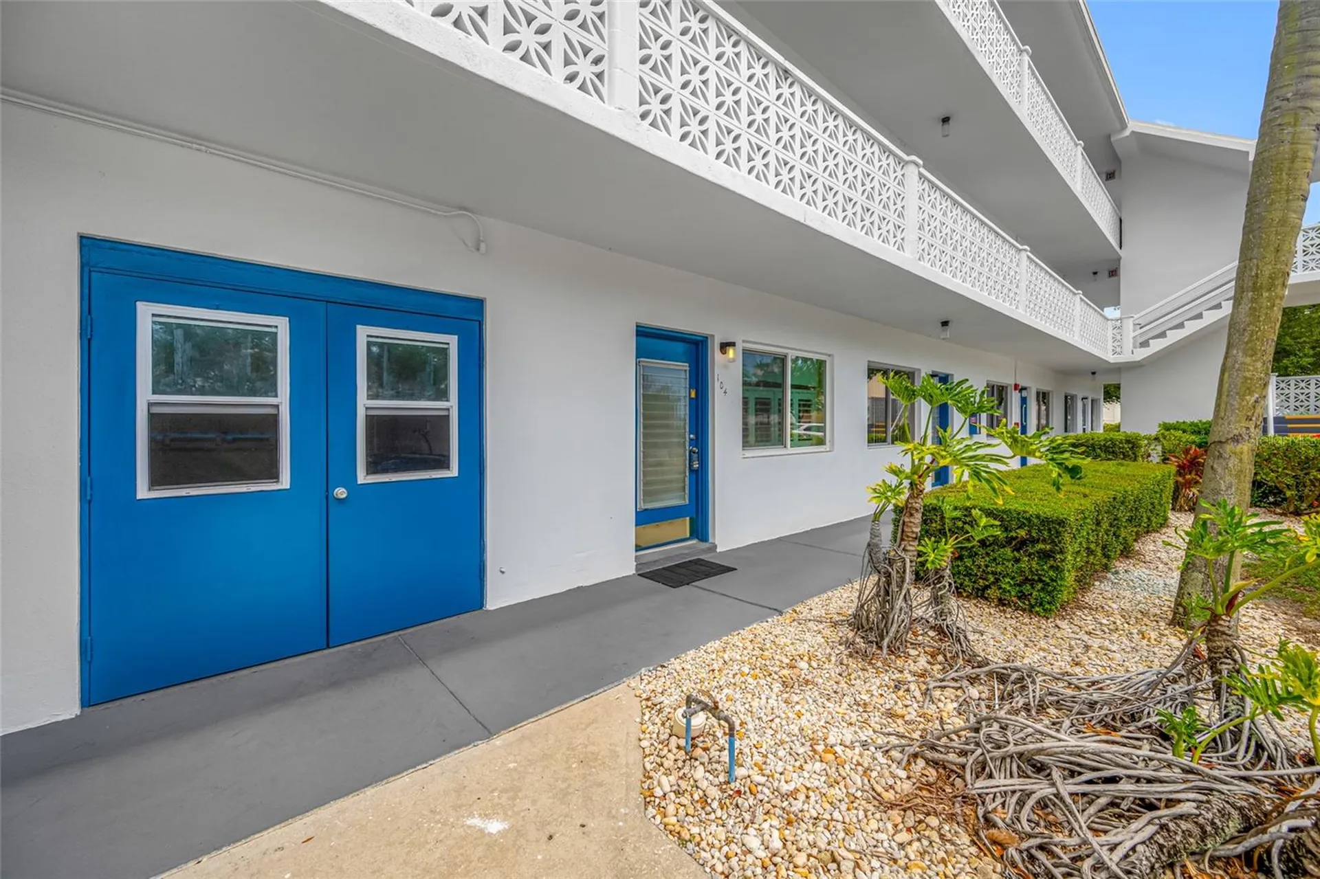 8075 112th Street Seminole FL 33772