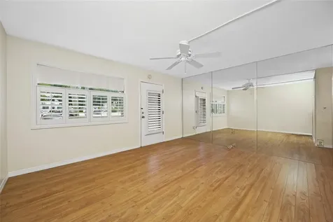 8075 112th Street Seminole FL 33772