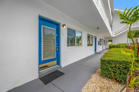 8075 112th Street Seminole FL 33772