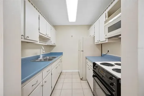 8075 112th Street Seminole FL 33772