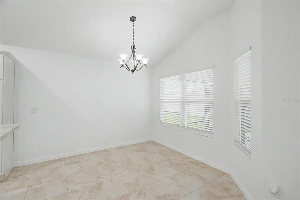 11281 Stewart Loop Oxford FL 34484