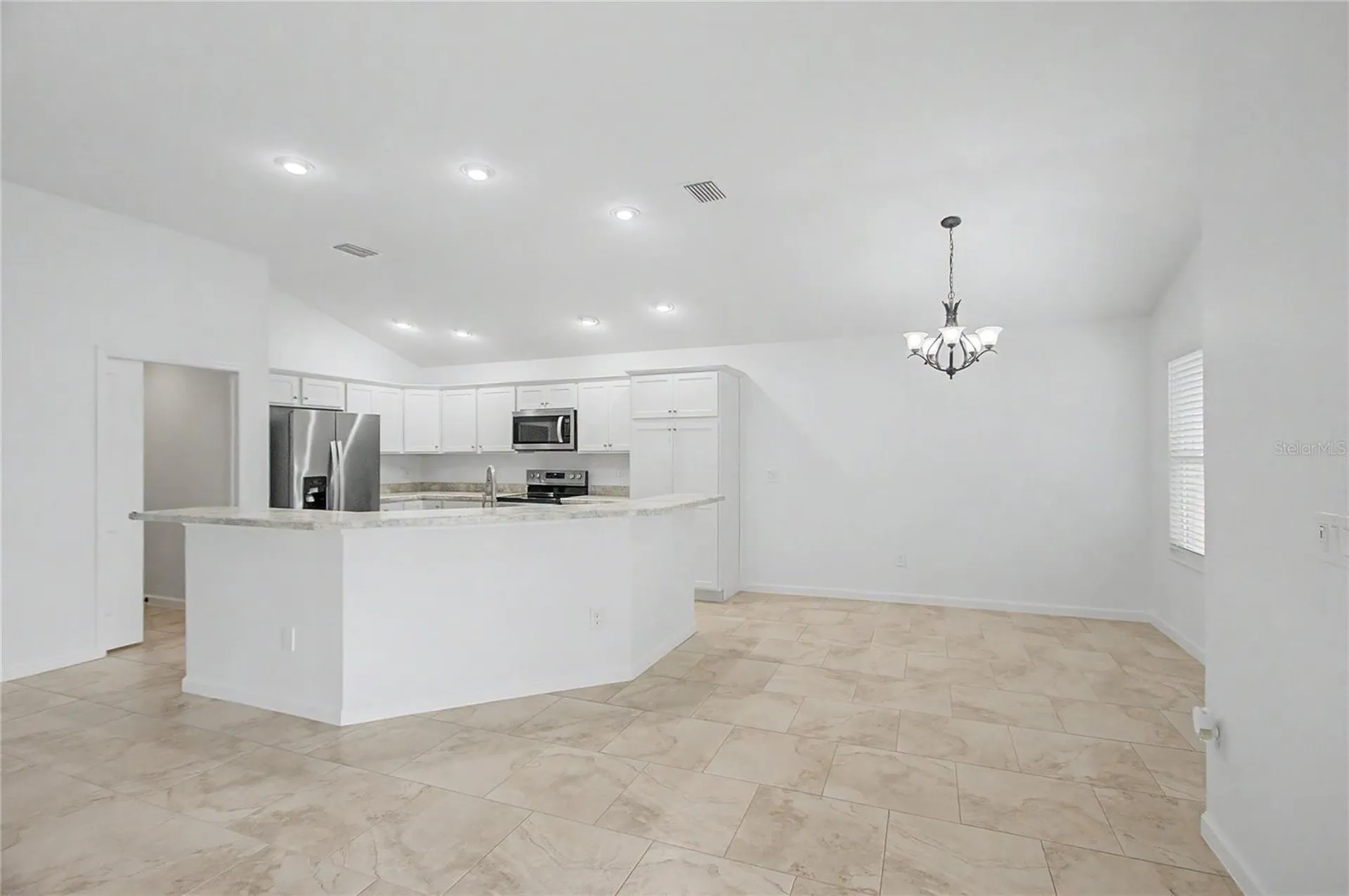 11281 Stewart Loop Oxford FL 34484