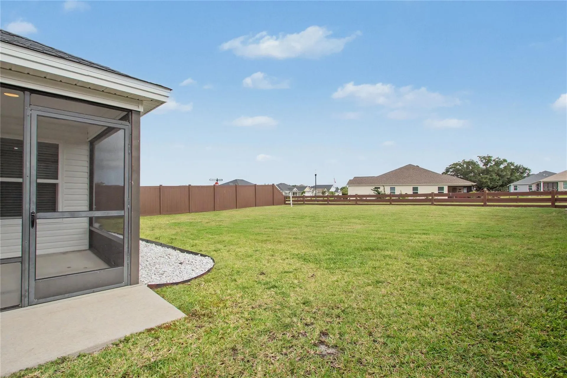 11281 Stewart Loop Oxford FL 34484