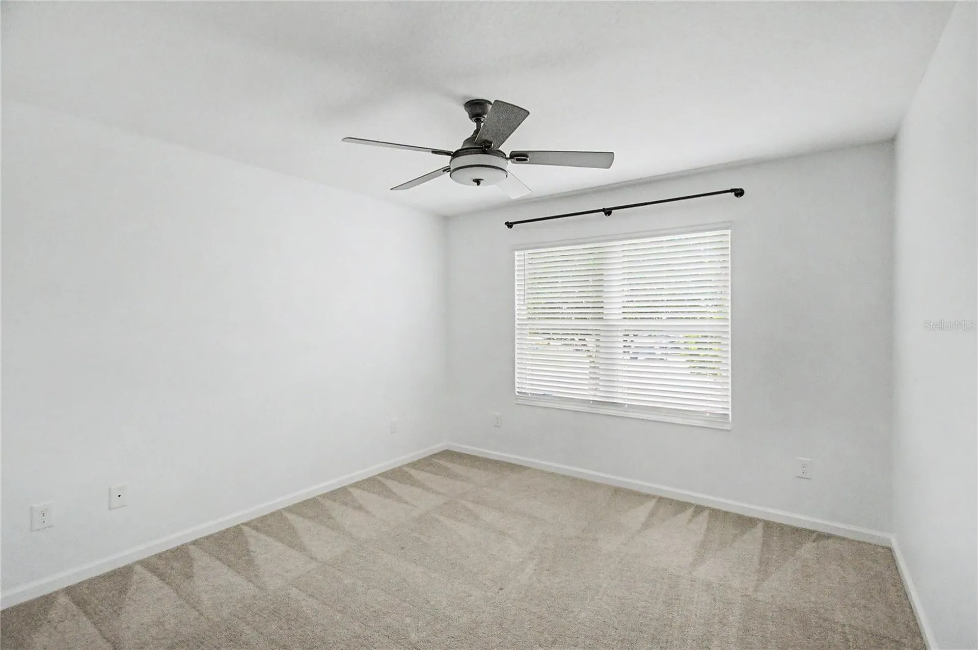 11281 Stewart Loop Oxford FL 34484