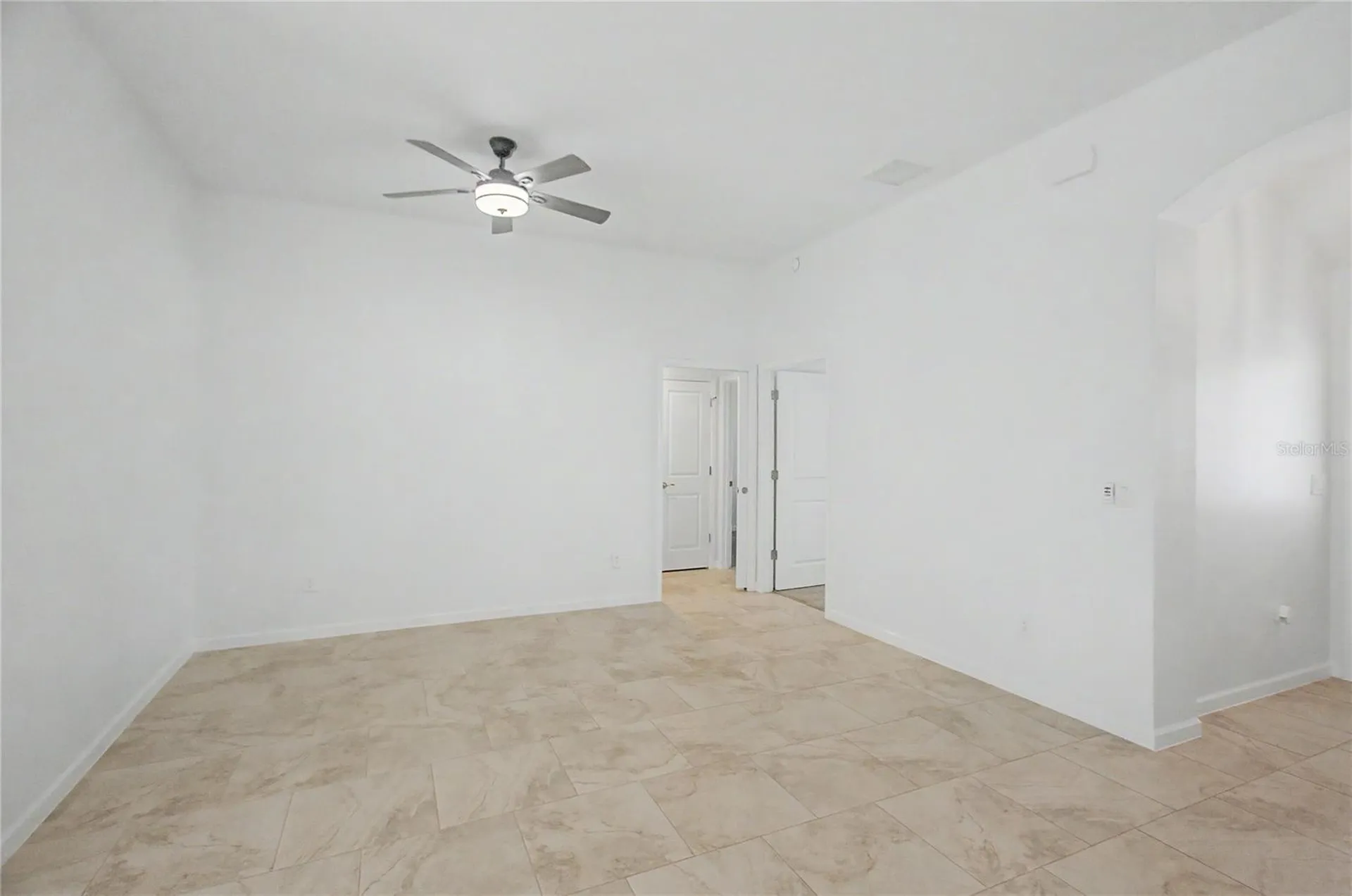 11281 Stewart Loop Oxford FL 34484