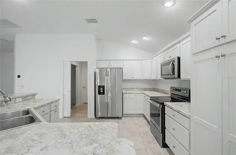 11281 Stewart Loop Oxford FL 34484