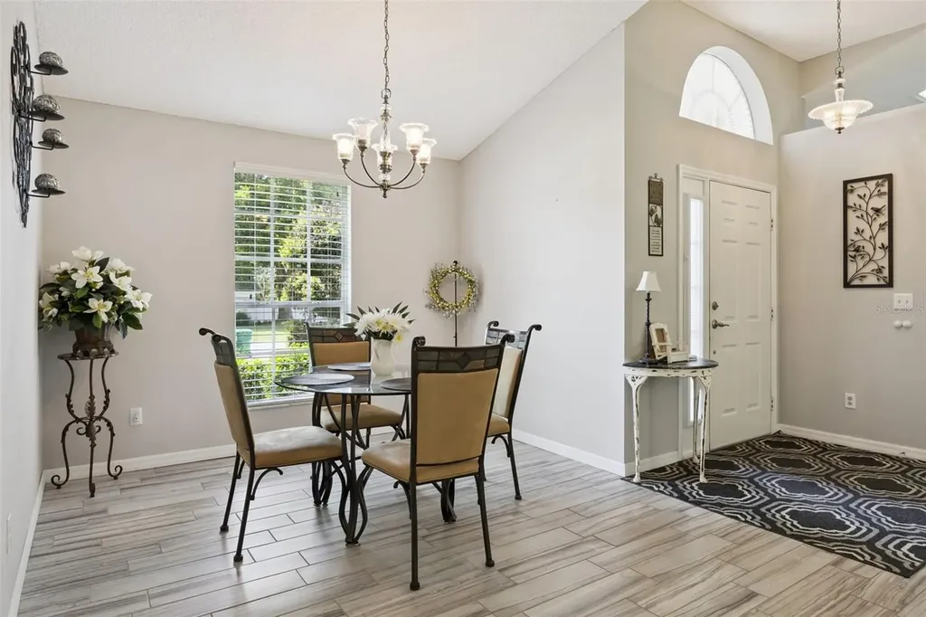 313 Eastridge Drive Eustis FL 32726