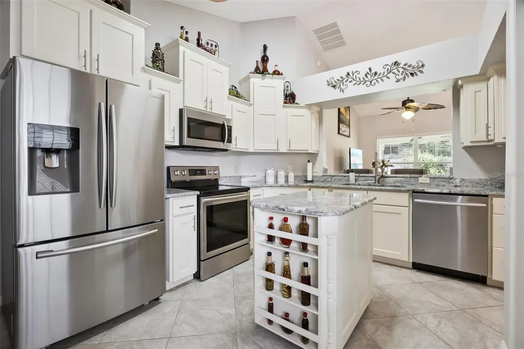 313 Eastridge Drive Eustis FL 32726