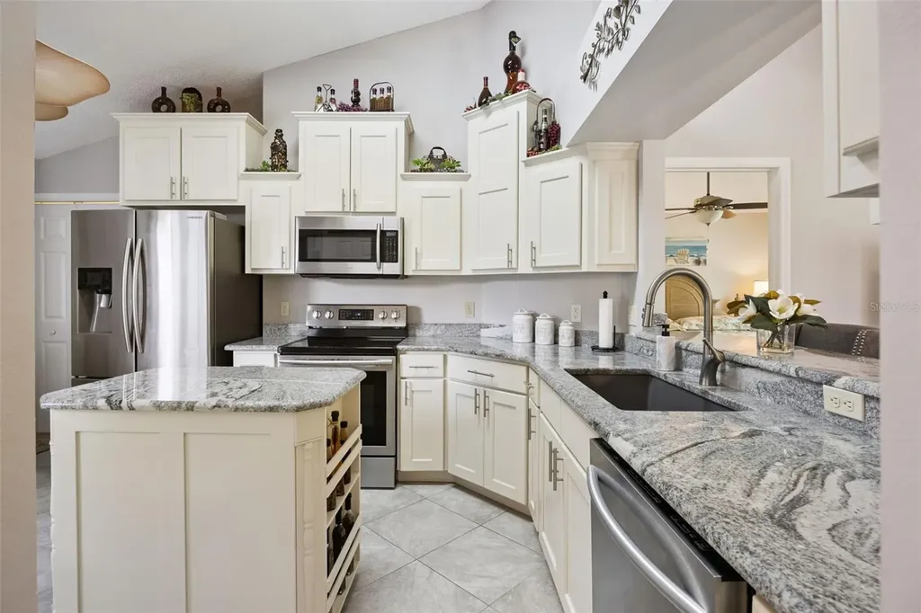 313 Eastridge Drive Eustis FL 32726
