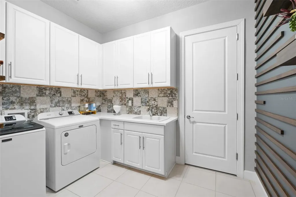 4617 Trento Place Bradenton FL 34211