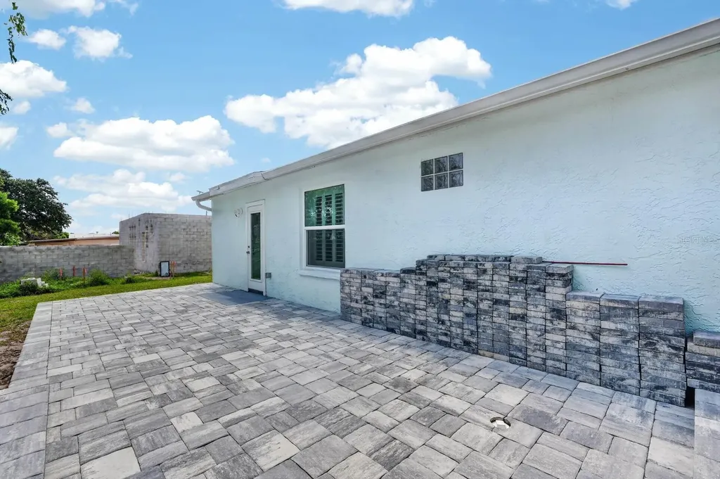403 Frances Terrace Daytona Beach FL 32118