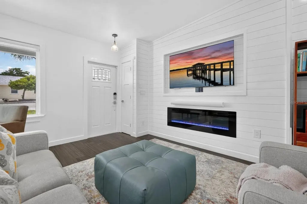 403 Frances Terrace Daytona Beach FL 32118