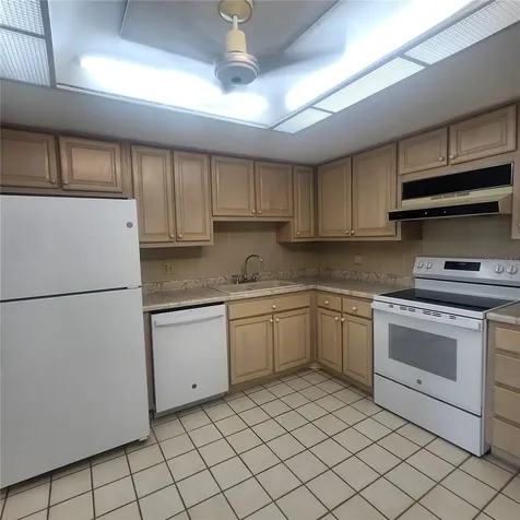 675 S Gulfview Boulevard Clearwater Beach FL 33767